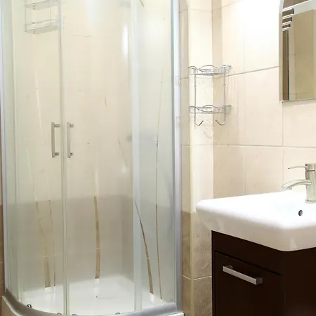 Pod Kasztanem Habitación en casa particular *