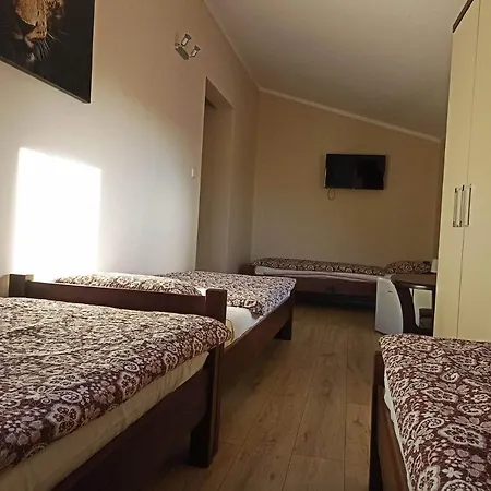 Pod Kasztanem Homestay szállás Lubin